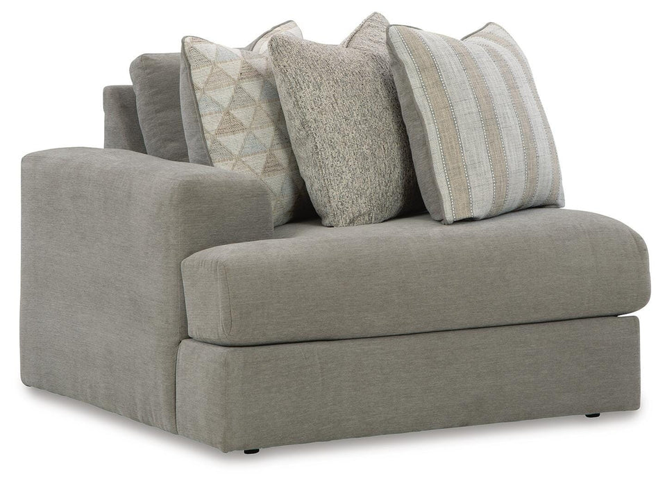 Avaliyah Sectional with Chaise - EZ Furniture of Mayfair (Philadelphia, PA)