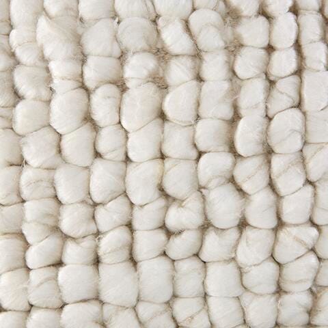 Aavie Pillow - EZ Furniture of Mayfair (Philadelphia, PA)