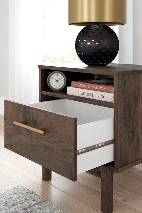 Calverson Nightstand - EZ Furniture of Mayfair (Philadelphia, PA)