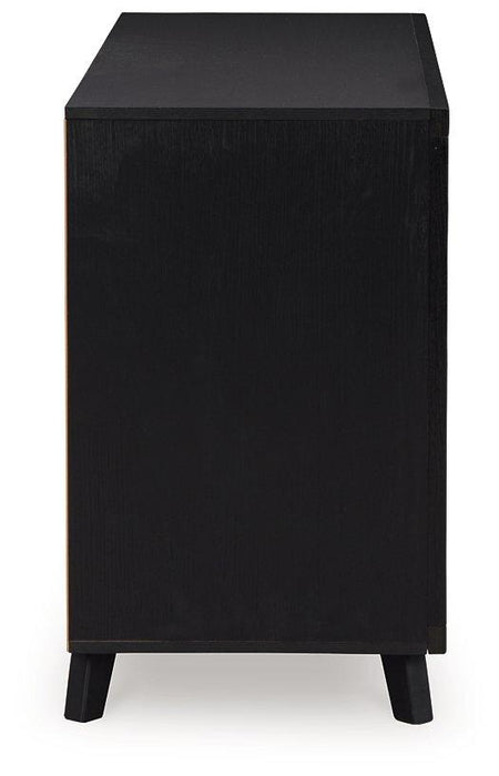 Danziar Dresser and Mirror - EZ Furniture of Mayfair (Philadelphia, PA)