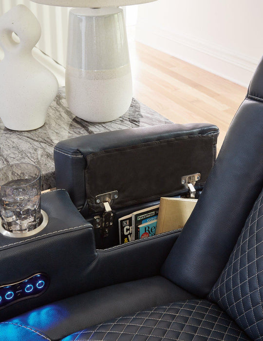 Fyne-Dyme Power Recliner - EZ Furniture of Mayfair (Philadelphia, PA)