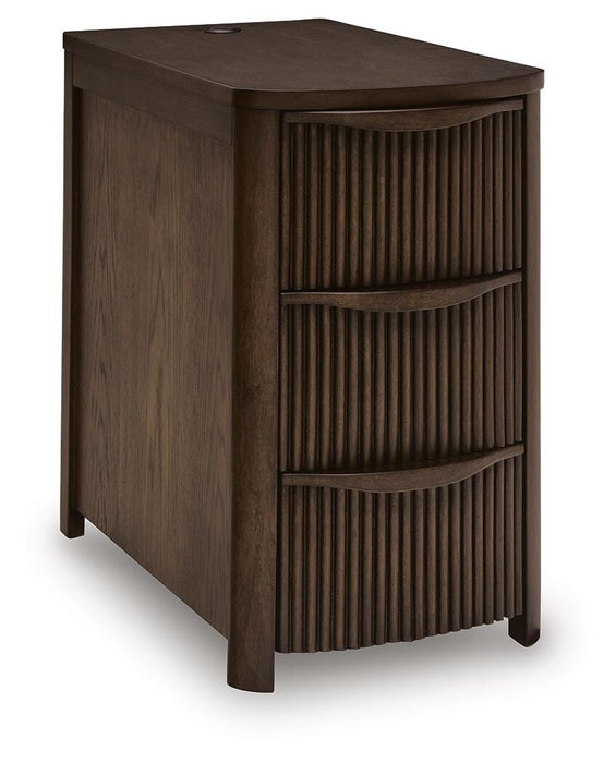Camdill Chairside End Table - EZ Furniture of Mayfair (Philadelphia, PA)