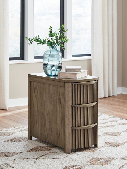 Camdill Chairside End Table - EZ Furniture of Mayfair (Philadelphia, PA)