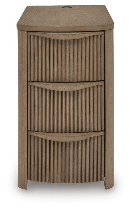 Camdill Chairside End Table - EZ Furniture of Mayfair (Philadelphia, PA)