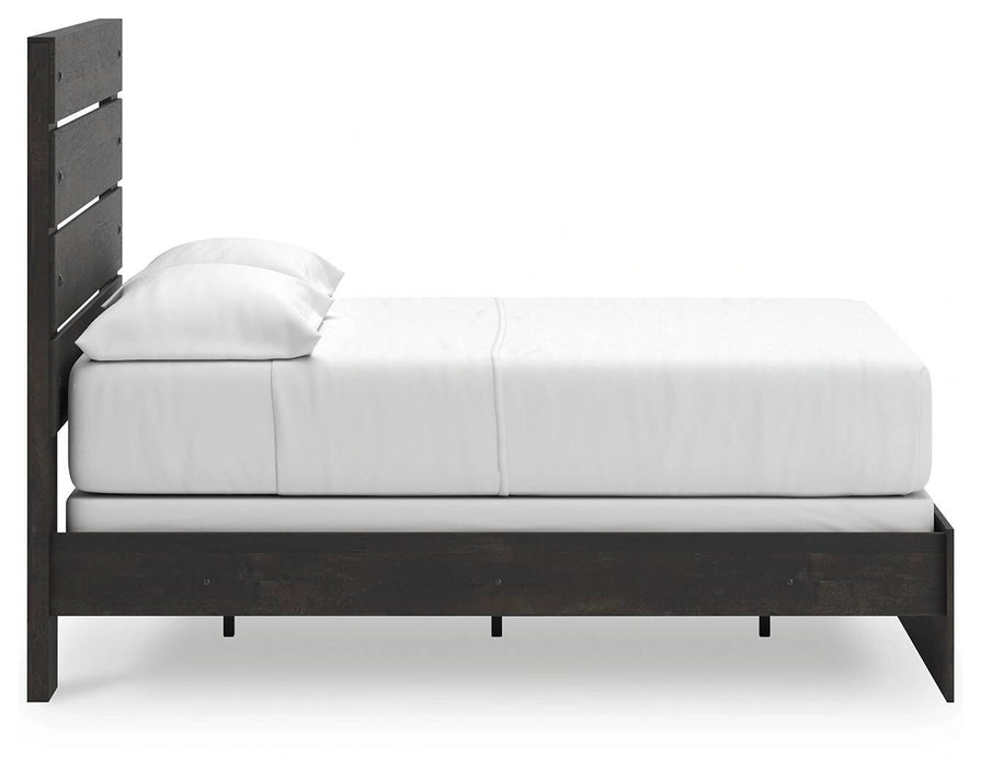 Hollivern Bedroom Set